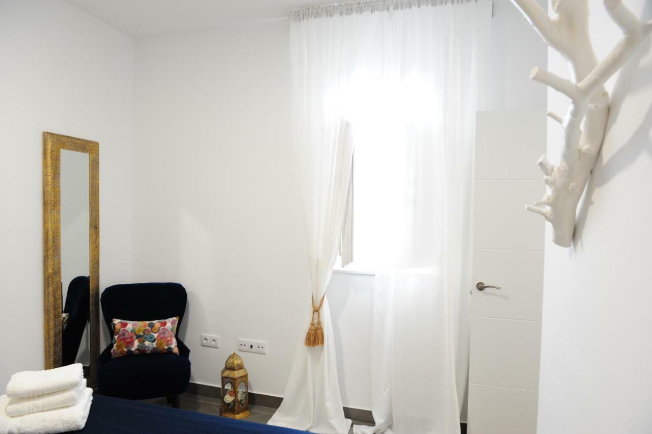 Luz Del Faro Apartment Cadiz Bagian luar foto